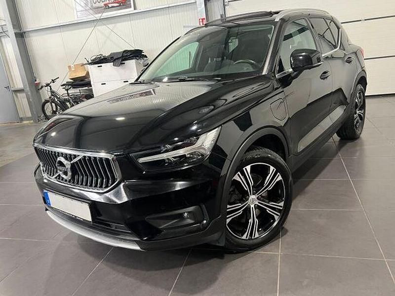 Schwarz Gebraucht 2021 Volvo XC40 SUV | 21.495 € (Fairer Preis) - Bild 1/4