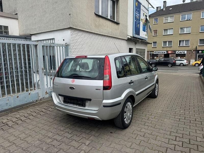 Gebraucht Ford Fusion Trend 68 PS (50 kW) 2004 Silber Kleinwagen