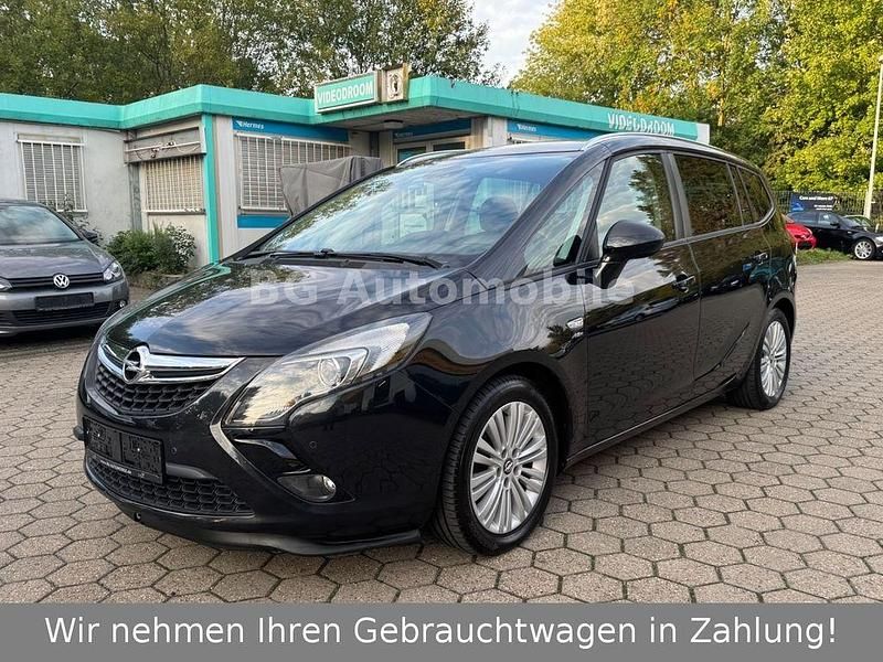Schwarz Gebraucht 2014 Opel Zafira Tourer Active Van / Kleinbus | 7.490 € (Fairer Preis) - Bild 1/4