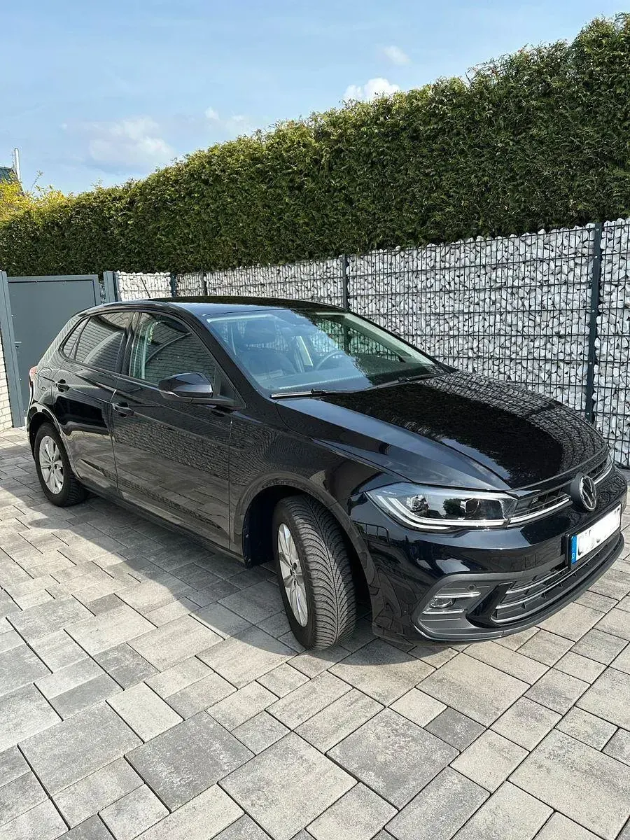 Gebraucht VW Polo Style 95 PS (69 kW) 2023 Schwarz Kleinwagen