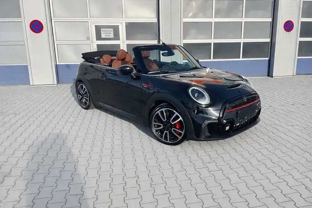 Gebraucht Mini John Cooper Works Cabriolet 231 PS (169 kW) 2023 Enigmatic black metallic Cabrio