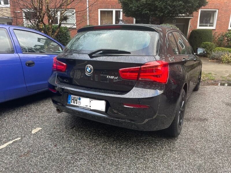 Gebraucht BMW 118 Advantage 150 PS (110 kW) 2017 Schwarz Kleinwagen