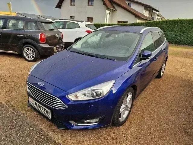 Używany Ford Focus Titanium 182 KM (133 kW) 2017 Niebieski Kombi