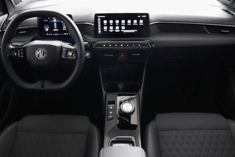 Gebraucht MG MG3 Luxury 194 PS (142 kW) 2025 Dover white (weiß) Kleinwagen