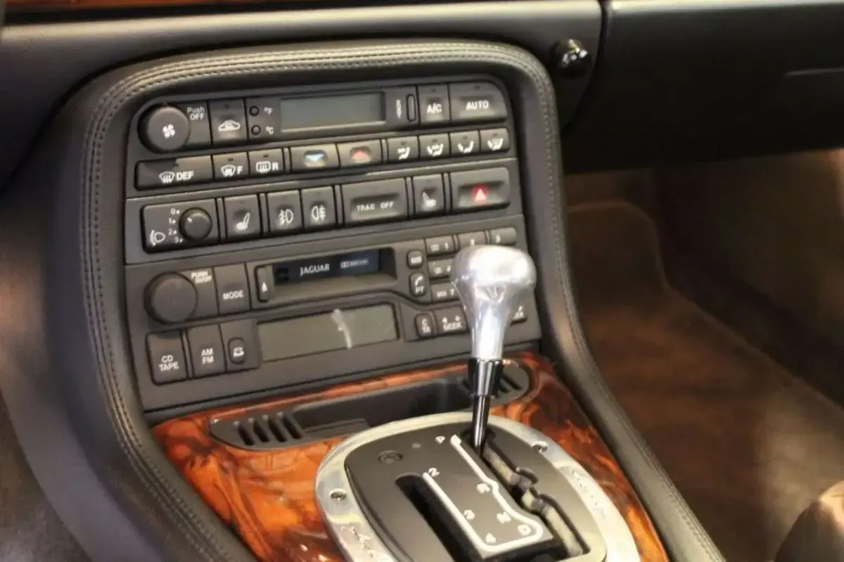 Gebraucht Jaguar XKR 363 PS (266 kW) 1999 Schwarz Coupé