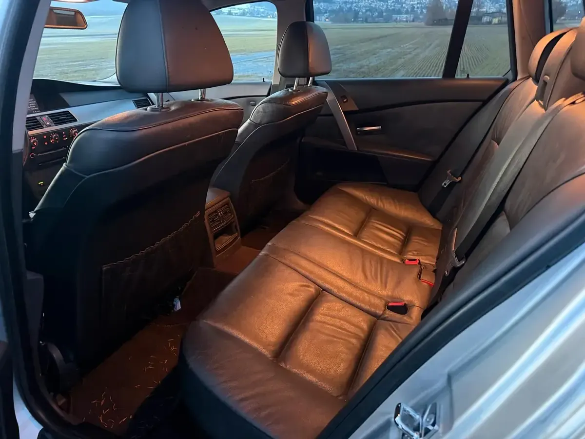 Gebraucht BMW 525 192 PS (141 kW) 2004 Kombi
