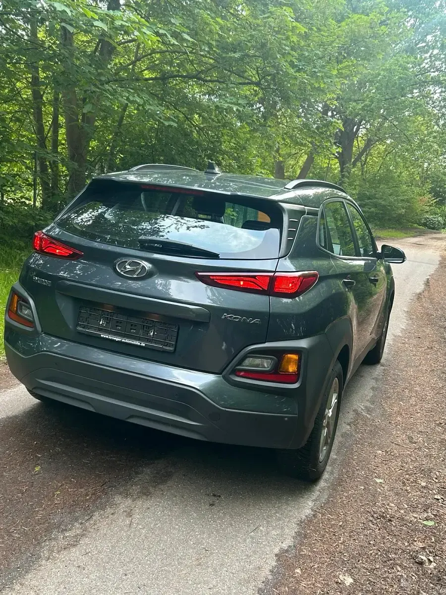 Gebraucht Hyundai Kona 120 PS (88 kW) 2018 Grau SUV