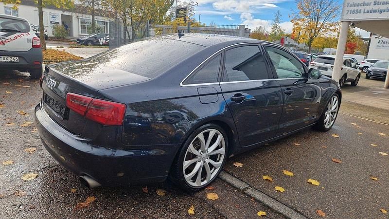 Gebraucht Audi A6 Sport 299 PS (219 kW) 2012 Blau Limousine