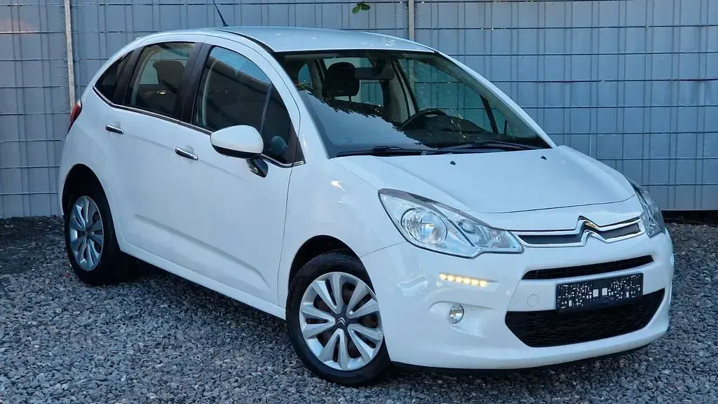 Gebraucht Citroën C3 PureTech 68 PS (50 kW) 2015 Weiß Limousine