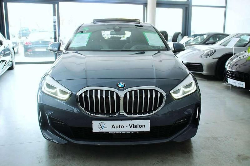 Gebraucht BMW 118 M Sport 150 PS (110 kW) 2024 Grau Kleinwagen