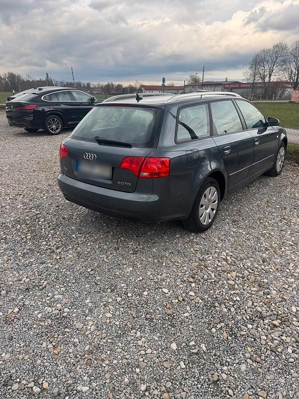 Gebraucht Audi A4 140 PS (102 kW) 2005 Grau Kombi