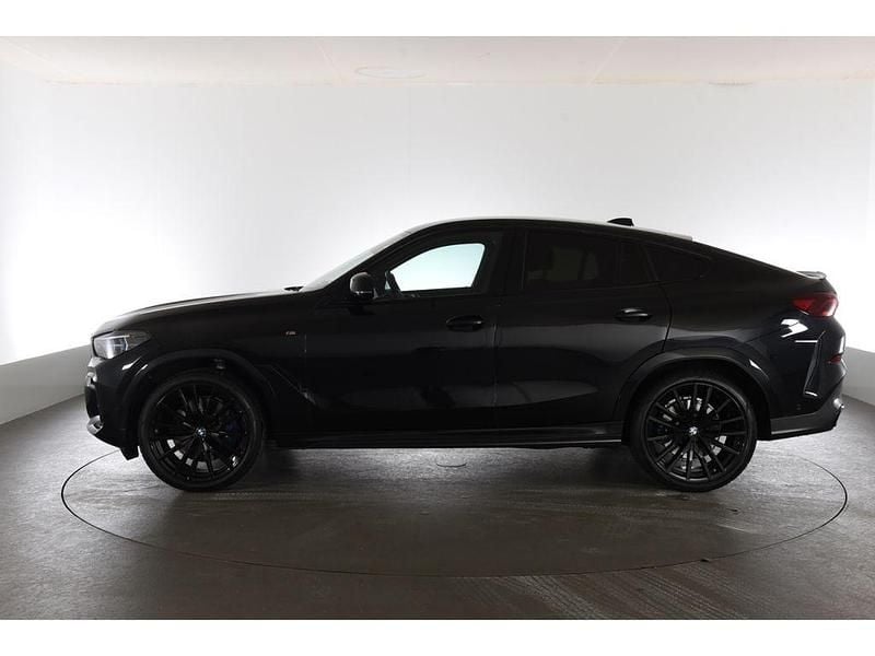 Gebraucht BMW X6 M50 Shadowline 530 PS (389 kW) 2022 Schwarz SUV