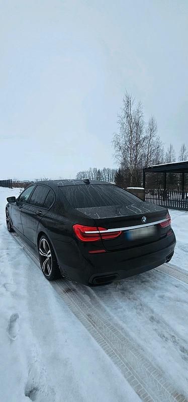 Gebraucht BMW 750L Comfort Edition 450 PS (330 kW) 2018 Schwarz Limousine