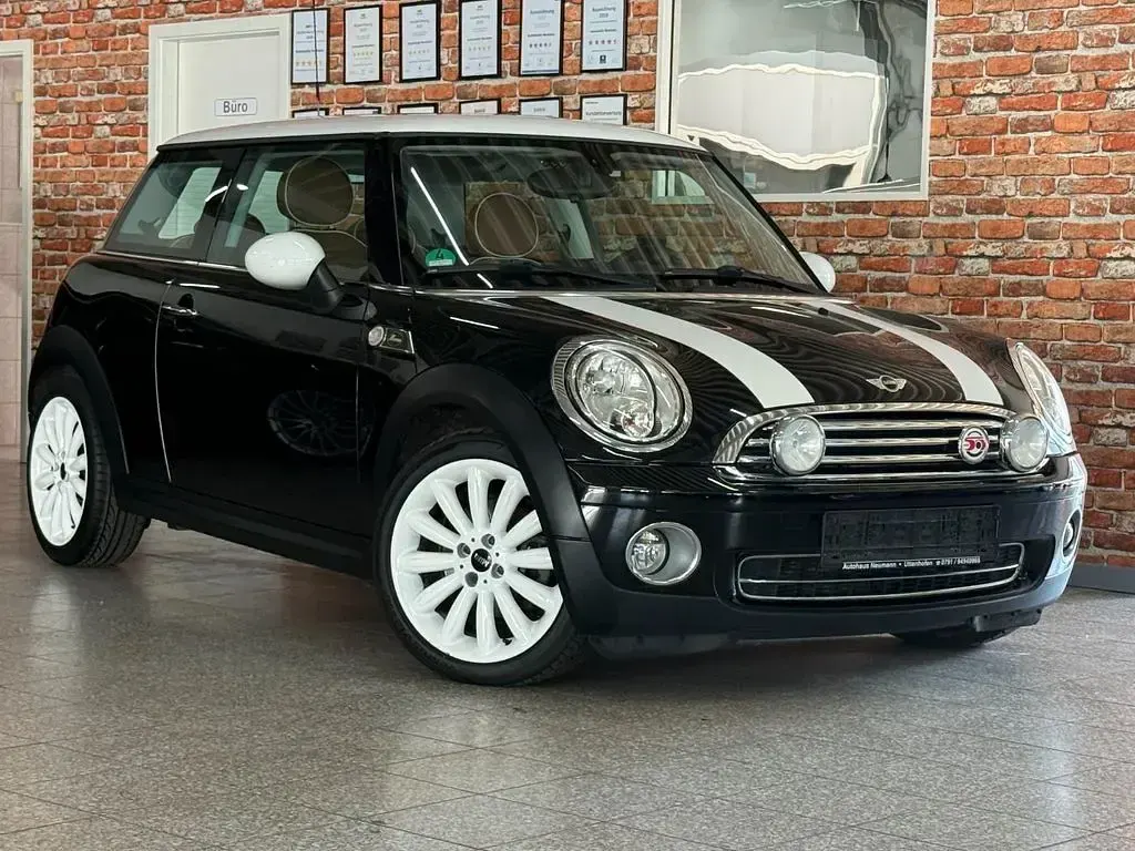 Gebraucht Mini Cooper 120 PS (88 kW) 2010 Schwarz Kleinwagen