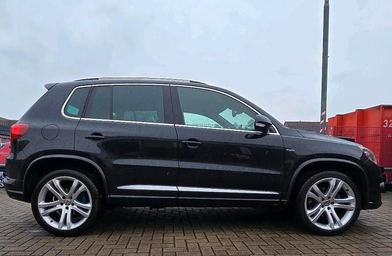 Schwarz Gebraucht 2014 VW Tiguan SUV | 16.490 € (Etwas zu teuer) - Bild 1/4
