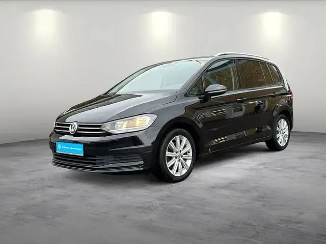 Gebraucht VW Touran Comfortline 110 PS (80 kW) 2016 Schwarz Van / Kleinbus