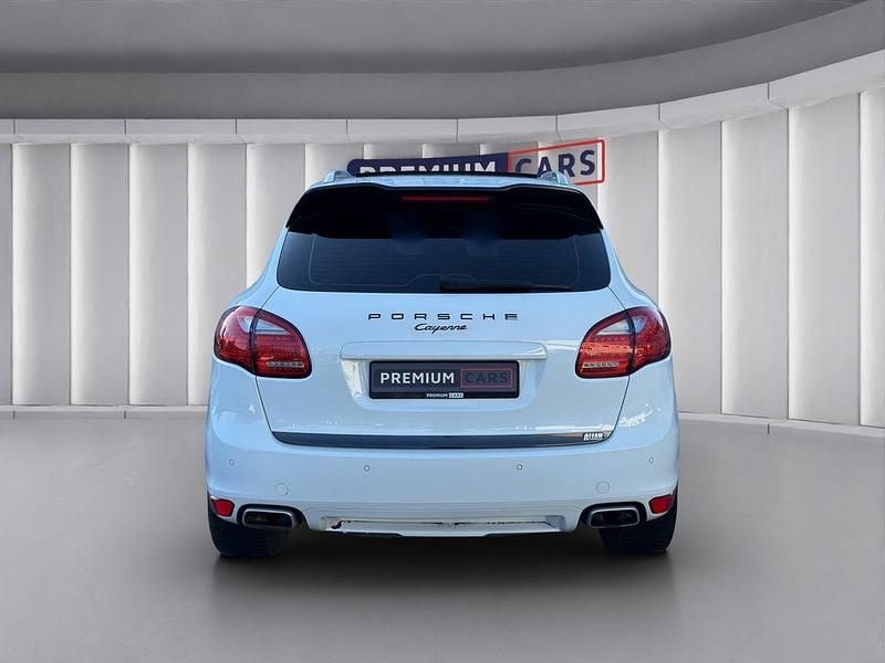 Gebraucht Porsche Cayenne 245 PS (180 kW) 2012 Weiß SUV