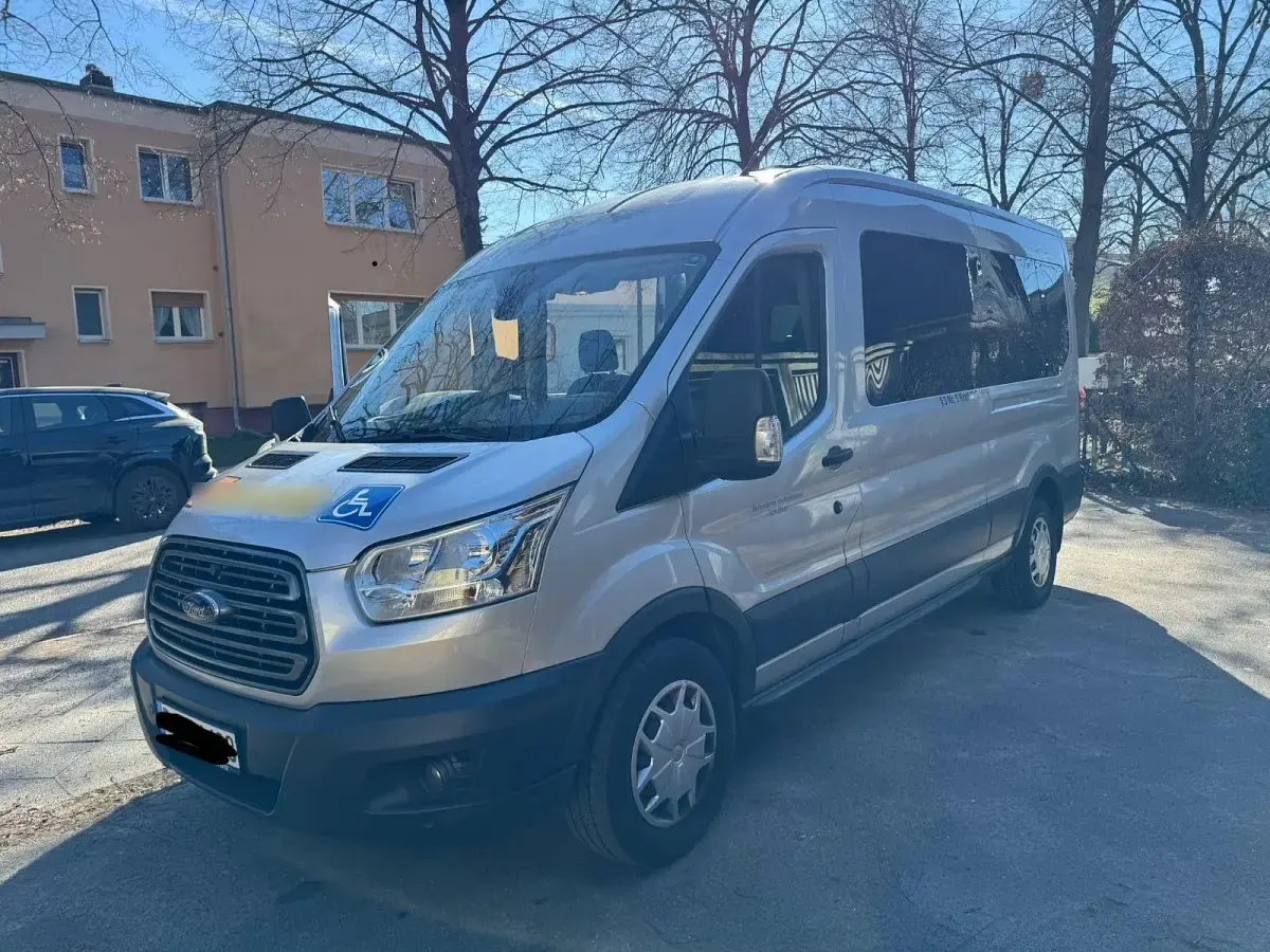 Gebraucht Ford Transit 170 PS (125 kW) 2018 Silber Kombi