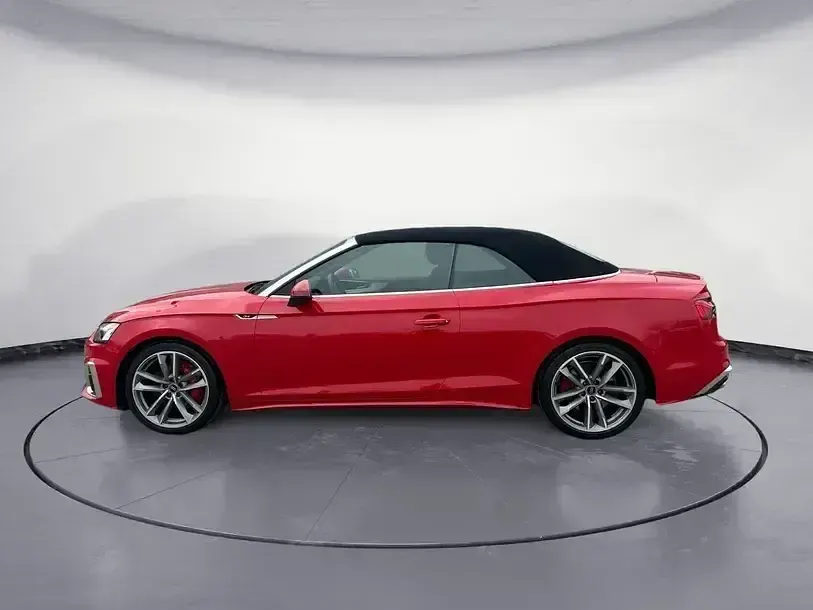 Gebraucht Audi S5 Ambiente 354 PS (260 kW) 2024 Rot Cabrio
