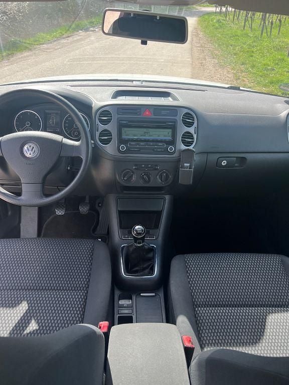 Gebraucht VW Tiguan 140 PS (102 kW) 2009 Weiß SUV