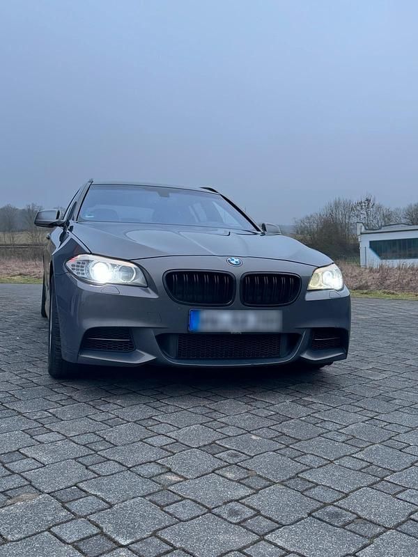 Gebraucht BMW 550 381 PS (280 kW) 2012 Kombi