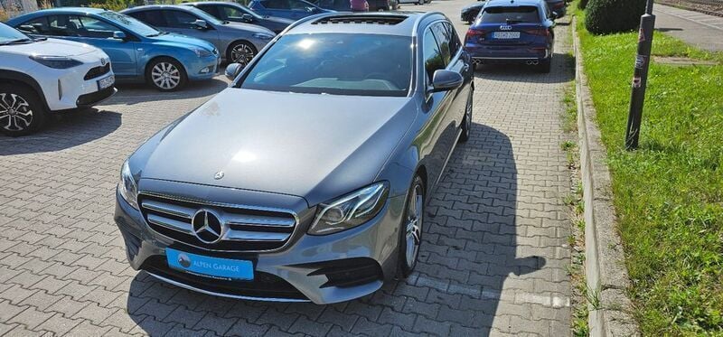 Grau Gebraucht 2017 Mercedes E220 AMG line Kombi | 27.000 € (Guter Preis) - Bild 1/4