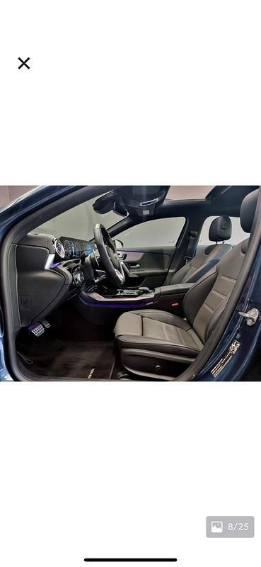 Blau Gebraucht 2021 Mercedes A35 AMG AMG Limousine | 40.000 € (Etwas zu teuer) - Bild 1/4