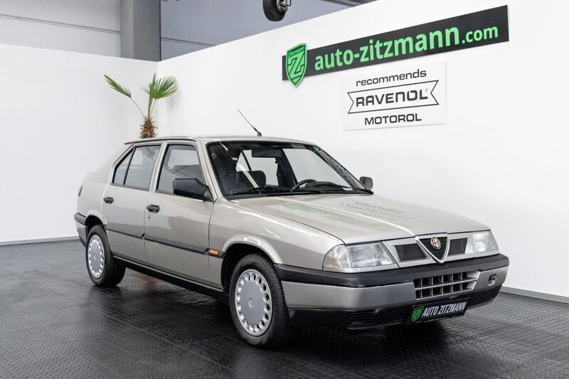 Silber Gebraucht 1991 Alfa Romeo 33 Limousine | 10.790 € - Bild 1/4