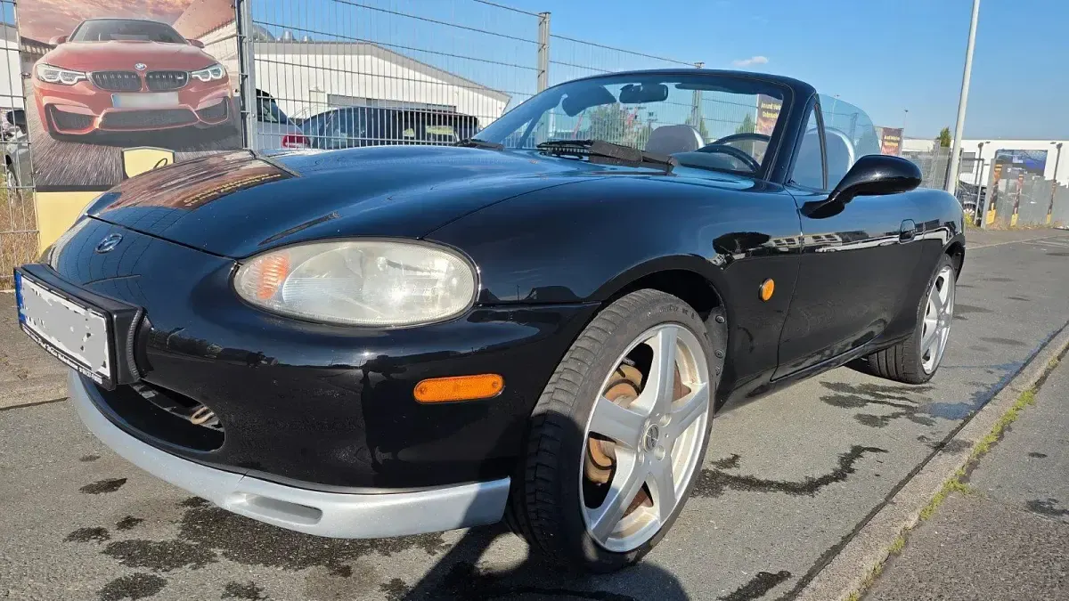 Gebraucht Mazda MX5 110 PS (80 kW) 2000 Schwarz Cabrio