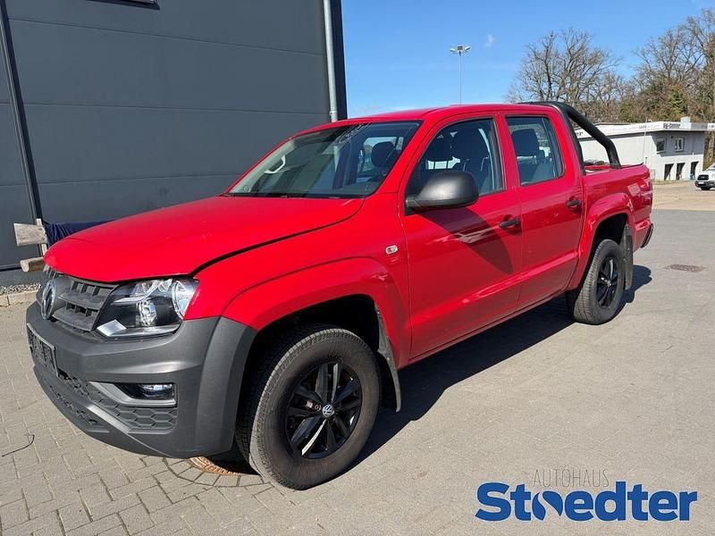 Gebraucht VW Amarok Trendline 163 PS (119 kW) 2018 Rot Pickup