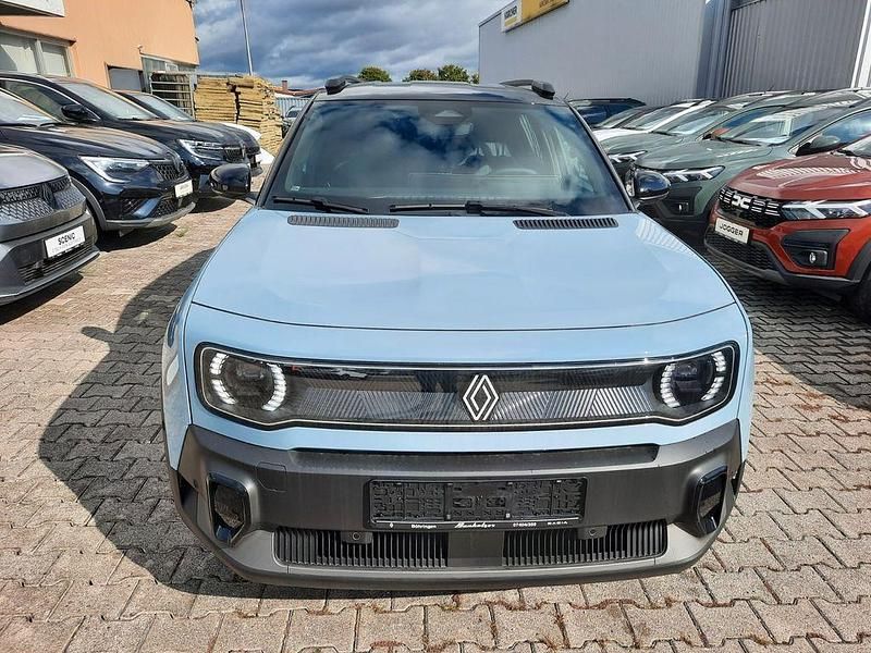 Gebraucht Renault 4 E-Tech Komfort 110 kW (150 PS) 2025 Blau SUV