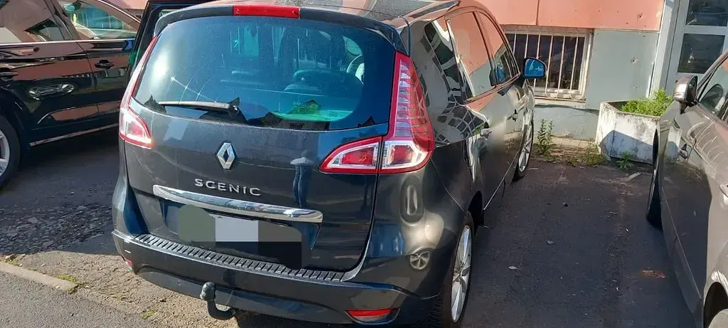 Gebraucht Renault Scénic III Bose Edition 131 PS (96 kW) 2011 Andere farben Van / Kleinbus