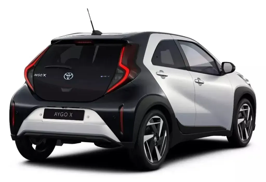 Neu Toyota Aygo X Lounge 116 PS (85 kW) 2026 Violett SUV