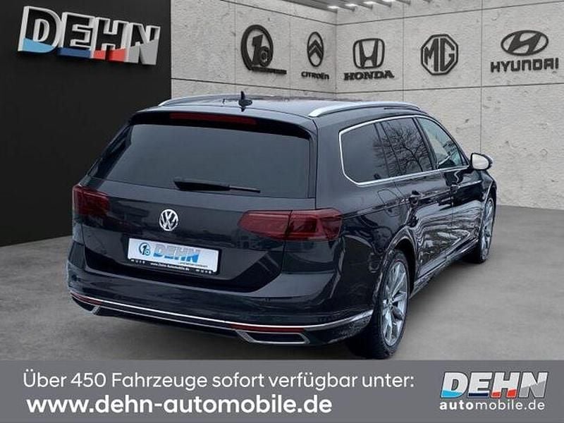 Gebraucht VW Passat Elegance 239 PS (175 kW) 2020 Grau Kombi