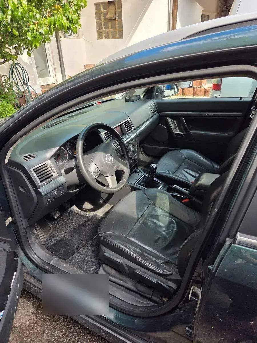 Gebraucht Opel Vectra Cosmo 155 PS (114 kW) 2005 Kombi