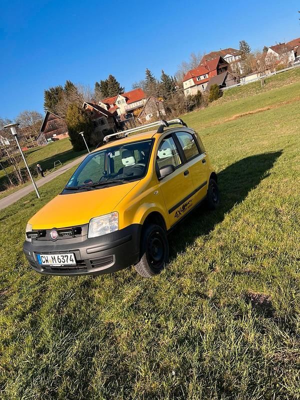Gelb Gebraucht 2008 Fiat Panda 4x4 Kleinwagen | 3.400 € (Fairer Preis) - Bild 1/4