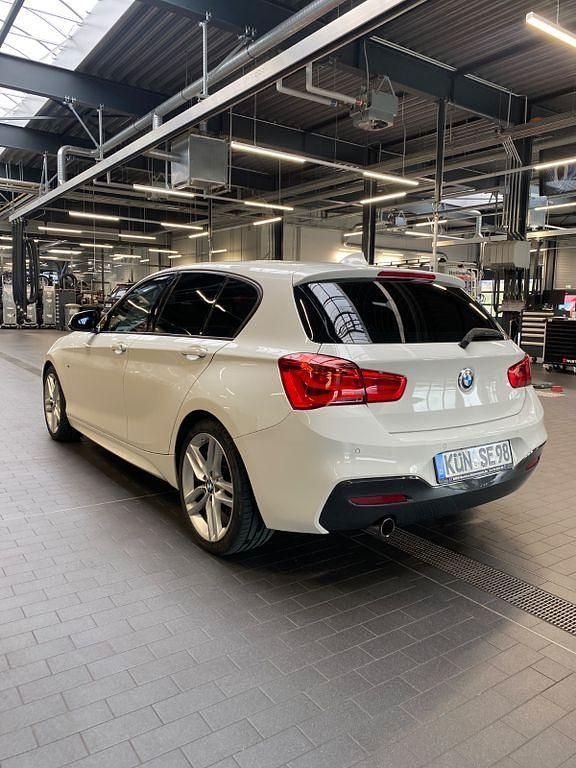 Gebraucht BMW 116 M Sport 109 PS (80 kW) 2015 Weiß Kleinwagen