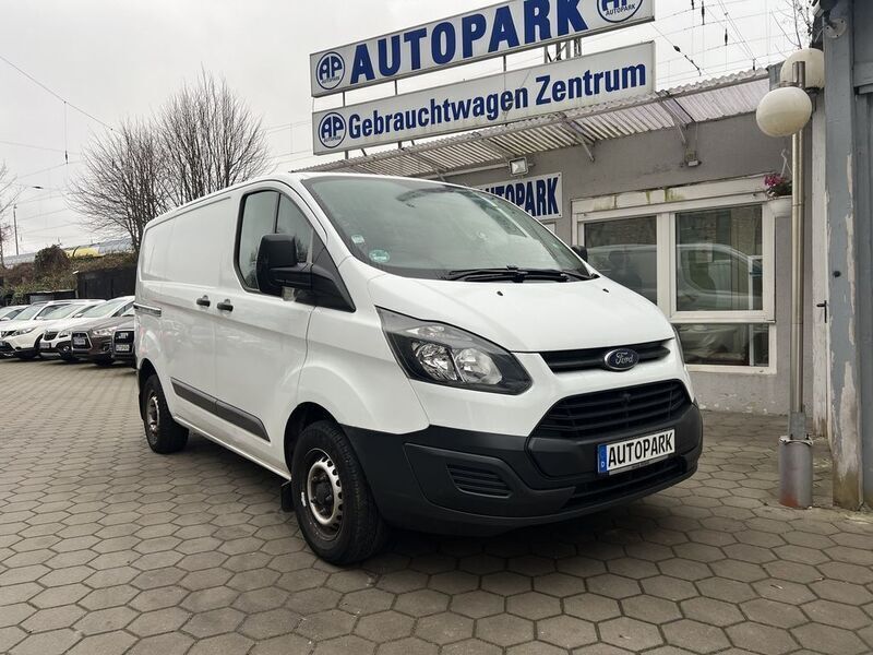 Weiß Gebraucht 2017 Ford Transit Custom Trend Kombi | 10.800 € - Bild 1/4