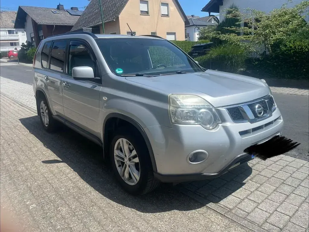 Gebraucht Nissan X-Trail 150 PS (110 kW) 2011 Silber SUV