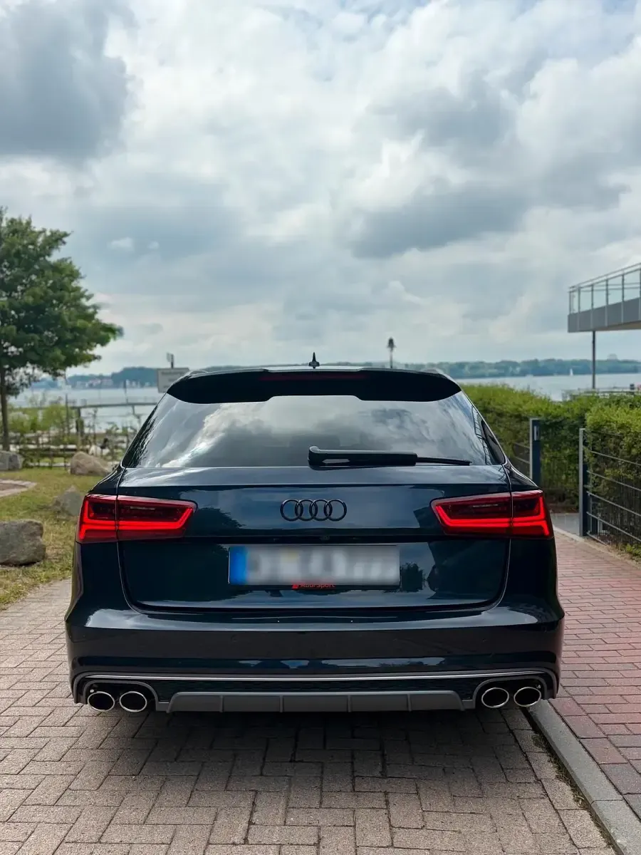 Gebraucht Audi A6 Exclusive 320 PS (235 kW) 2018 Blau Kombi