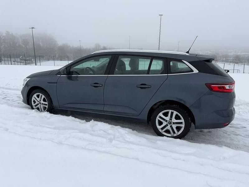 Gebraucht Renault Mégane IV Business 116 PS (85 kW) 2020 Grau Limousine