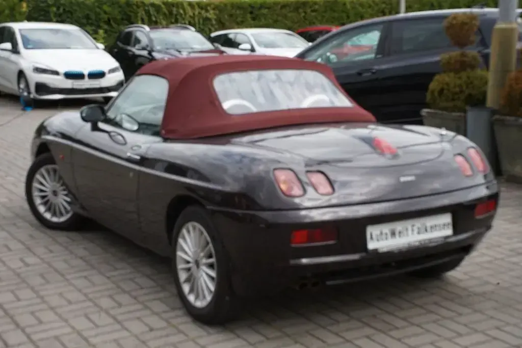 Gebraucht Fiat Barchetta 131 PS (96 kW) 2000 Schwarz Cabrio