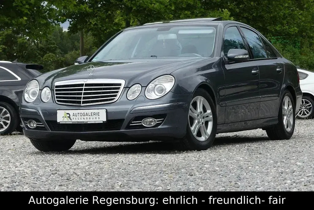 Gebraucht Mercedes E220 170 PS (125 kW) 2006 Flintgrau Limousine