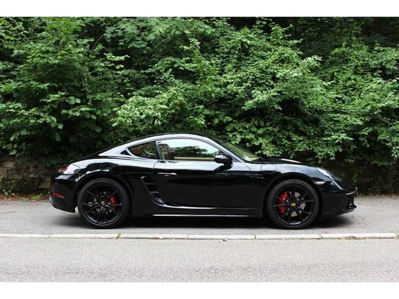Gebraucht Porsche Cayman S 349 PS (256 kW) 2017 Tiefschwarz Coupé