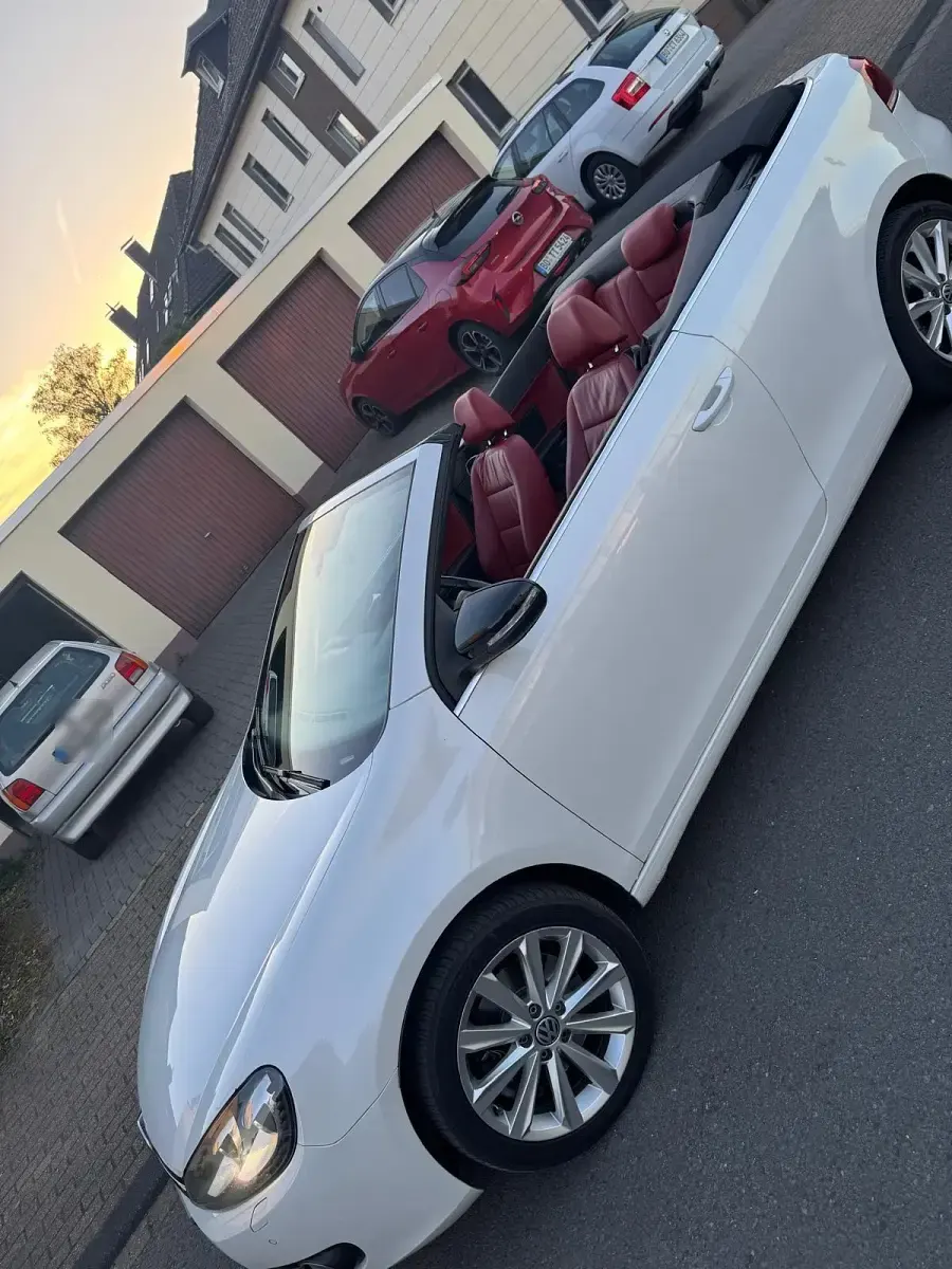 Gebraucht VW Golf Cabriolet 140 PS (102 kW) 2014 Weiß Cabrio