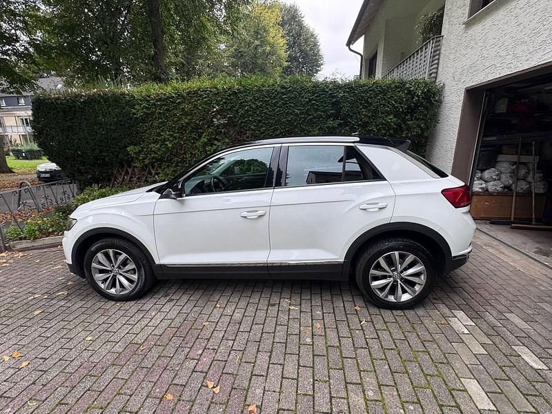 Gebraucht VW T-Roc 150 PS (110 kW) 2020 Weiß SUV