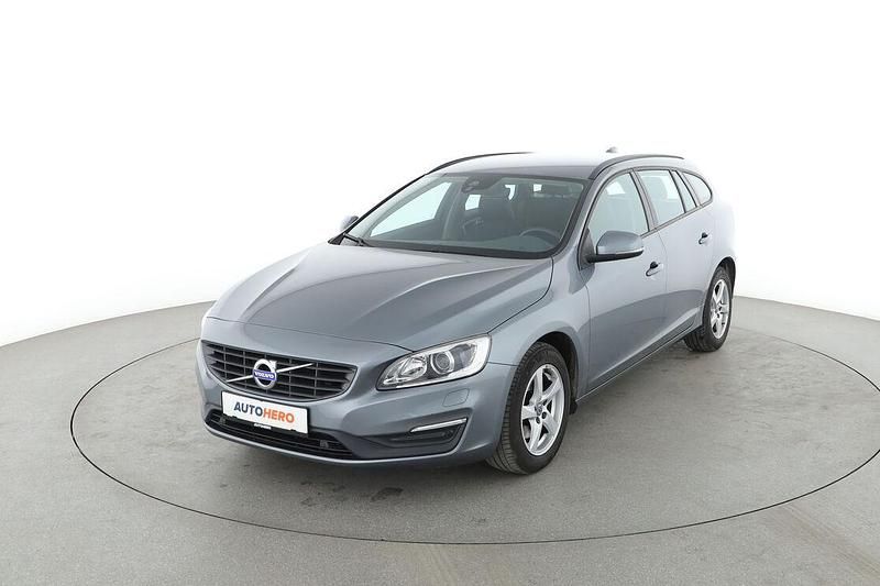 Grau Gebraucht 2016 Volvo V60 Business Edition Kombi | 16.510 € (Fairer Preis) - Bild 1/3
