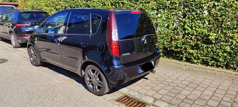 Gebraucht Mitsubishi Colt Motion 95 PS (69 kW) 2008 Limousine