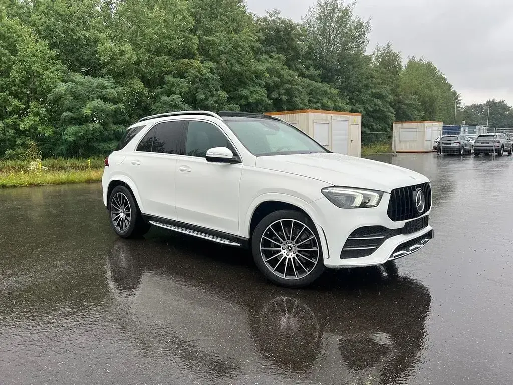 Gebraucht Mercedes GLE300 245 PS (180 kW) 2020 Weiß SUV