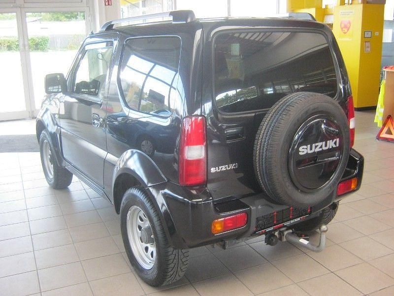 Gebraucht Suzuki Jimny Style 84 PS (61 kW) 2017 Schwarz SUV